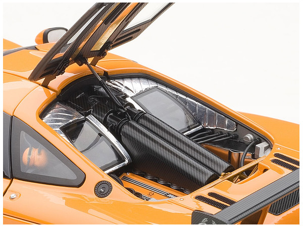 1 18 Mclaren F1 Lm Orange By Auto Art Japan Hobbylink Japan