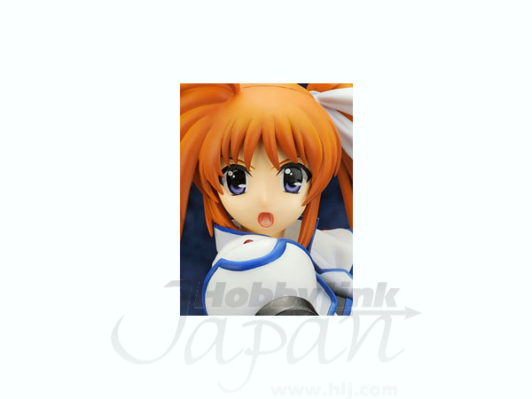 高町なのは エクシードモード 1/7 フィギュア Amazon.co.jp: 魔法少女リリカルなのはStrikerS 高町なのは エクシード