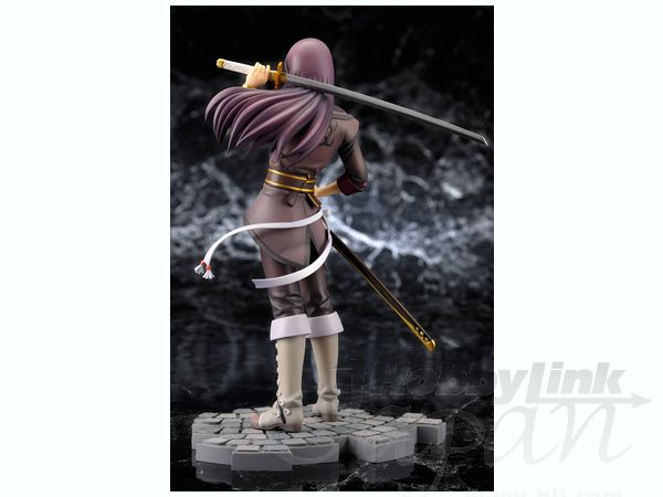 1/8 ユーリ・ローウェル PVC | HLJ.co.jp