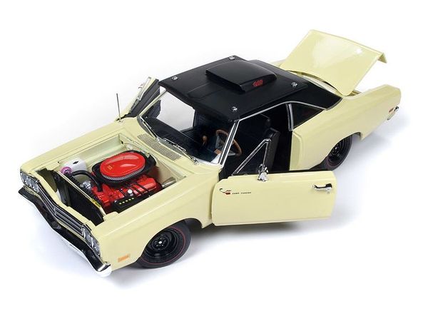 1/18 プリムス ロードランナー 1969.5クーペ イエロー/ブラック | HLJ