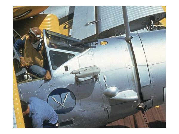1 72 米海軍戦前機用 フェアチャイルド ガンカメラ 3個入り By エアワン ホビー ホビーリンク ジャパン