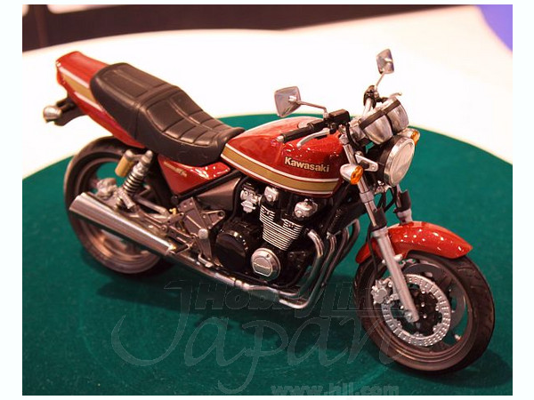 1/12 カワサキ ゼファー カイ カスタムパーツ付き | HLJ.co.jp