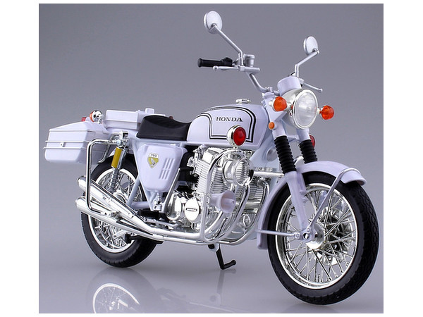 1/6 タミヤ　CB750　FOUR 16001 ＊未使用 1/6 タミヤ CB750 FOUR 16001 ＊未使用 - メルカリ