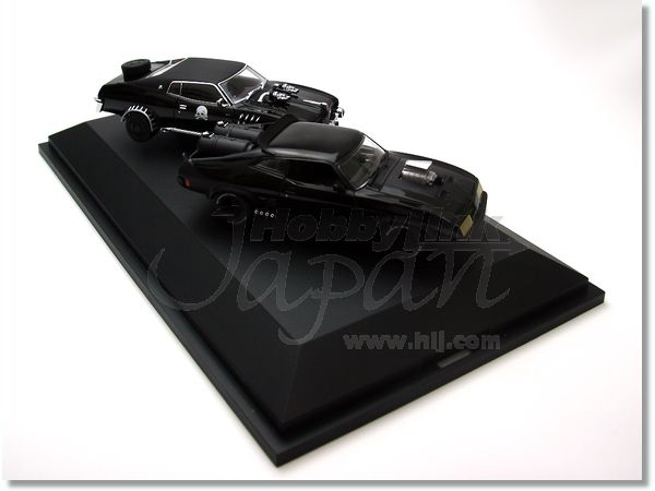 1/43 マッドマックス 2 インターセプター & エネミーカー | HLJ.co.jp