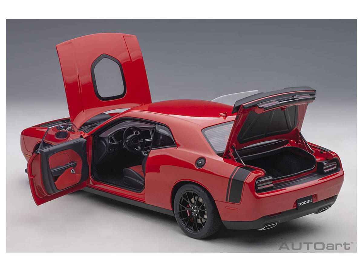ハイウェイ61 2010 ダッヂ チャレンジャー 392 HEMI 1/18 ハイウェイ61 2010 ダッヂ チャレンジャー 392 HEMI 1/18