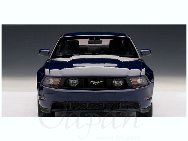 【美品】1/18 2010 フォード マスタングGT コンバーチブル 1/18 フォード マスタング GT 2010 (ダークブルーメタリック) | HLJ.co.jp