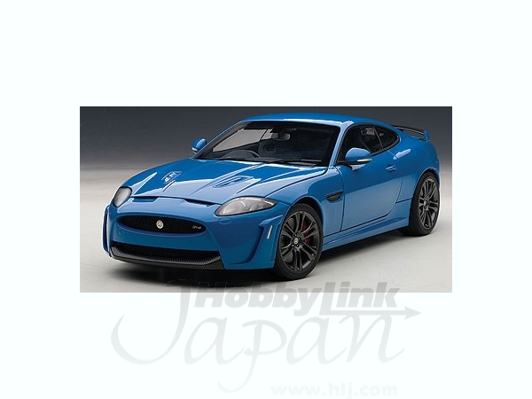 オートアート1/18 ジャガー XKRクーペ オートアート 1/18 ジャガー XKR クーペ (模型) 価格比較 - 価格.com