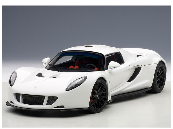 1/18 ヘネシー ヴェノム GT スパイダー ホワイト | HLJ.co.jp