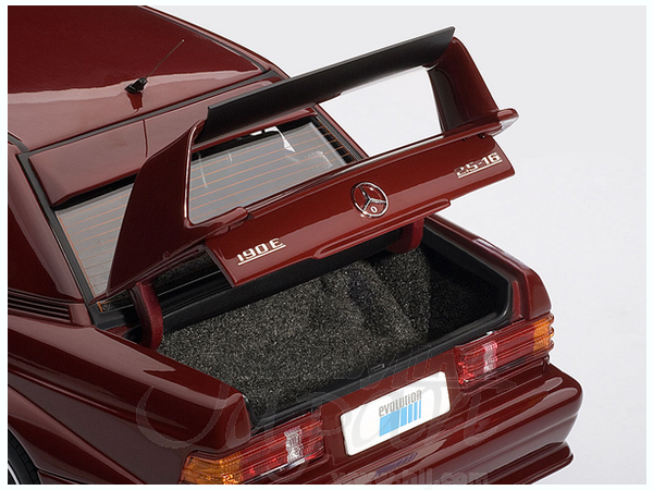 1/18 メルセデスベンツ 190E 2.5-16 Evo2 (レッド) | HLJ.co.jp