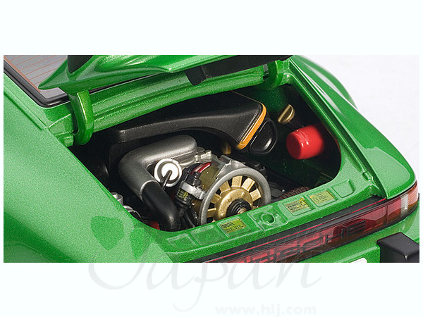 ポルシェ930ターボ1/18 AUTOart 1/18 ポルシェ 911 （930） ターボ 「湾岸ミッドナイト