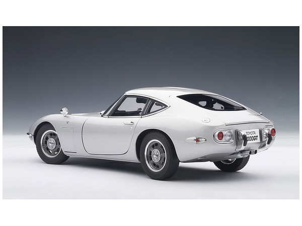 1/18 トヨタ 2000GT (シルバー) | HLJ.co.jp