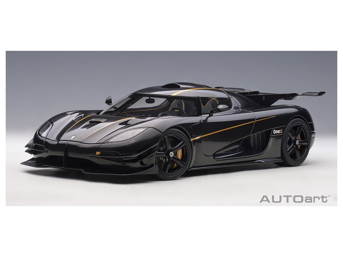 1 18 ケーニグセグ One 1 カーボンブラック ゴールド ストライプ By オートアートジャパン ホビーリンク ジャパン 1 18 ケーニグセグ One 1 カーボンブラック ゴールド ストライプ By オートアートジャパン ホビーリンク ジャパン