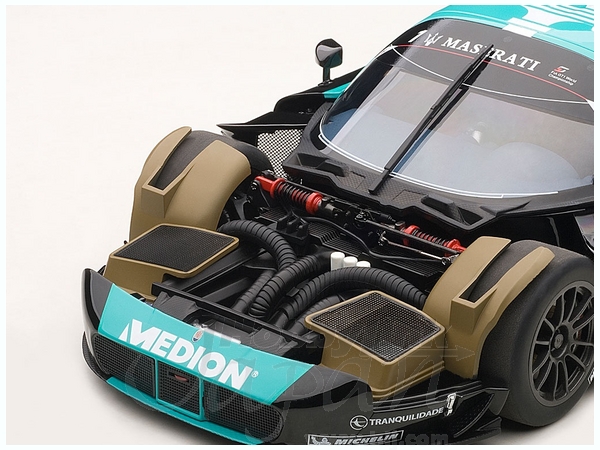 美品　1/18 オートアート マセラティ MC12 FIA GT1 2010 41WU+G2+blL._UF350,350_QL80_.jpg