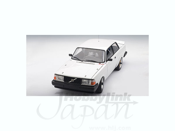 1/18 ボルボ 240 ターボ プレーンボディ (ホワイト) | HLJ.co.jp