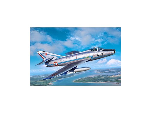 プラモデル　1/48 ダッソー シュペルミステール B2 初期 [AZUFR7001] 1/48 ダッソー シュペルミステール B2 初期 | HLJ.co.jp