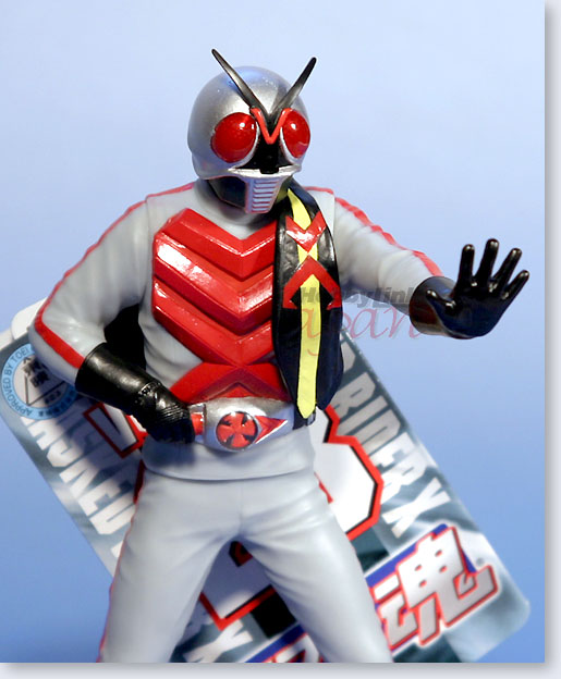 東映レトロソフビコレクション　仮面ライダーX Amazon.co.jp: メディコム・トイ 東映レトロソフビコレクション