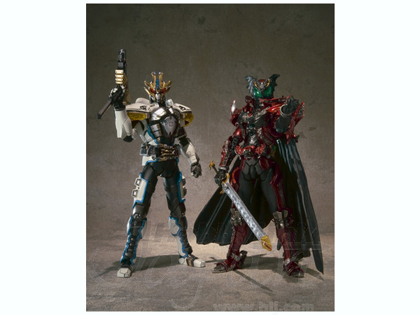 S.I.C 仮面ライダー　イクサ&ダークキバ S.I.C. 仮面ライダー イクサ & ダークキバ バンダイ キャラクタートイ
