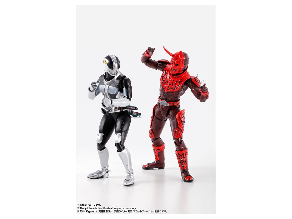 S.H.Figuarts（真骨彫製法）仮面ライダー電王 &モモタロスイマジン