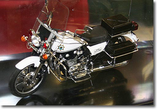 ボリス 1/15 カワサキ ポリス Chips | HLJ.co.jp