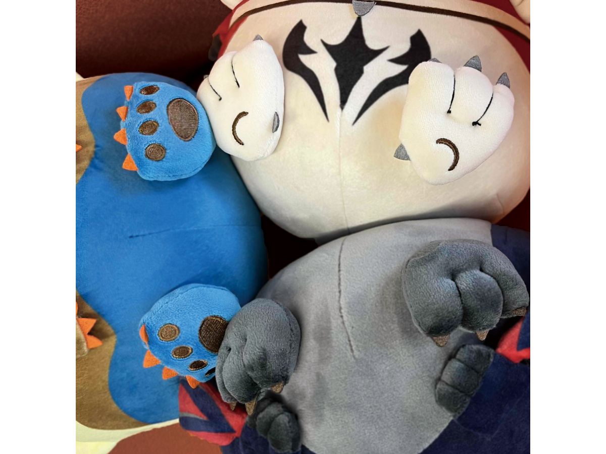 サ*女様 モンスターハンター ふわたまぬいぐるみ アオアシラ・ナルガクルガ 未開 イーカプコン |モンスターハンター ふわたまぬいぐるみ