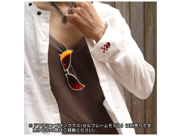 ワンピース ドフラミンゴ カーディガン M ワンピース ドフラミンゴ カーディガン M