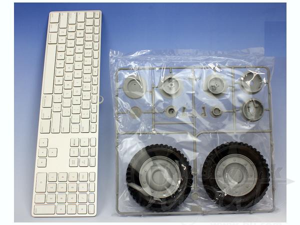 1/6 WWII イギリス陸軍 SAS 4×4 小型軍用車 デザート・レイダー | HLJ