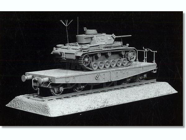 1/35 WWII ドイツ軍 III号指揮戦車K型 / 4軸平済貨車 | HLJ.co.jp