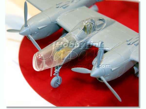 herpa P-38 1/72 ミニチュアモデル 1/72 P-38 ライトニング パスファインダー | HLJ.co.jp