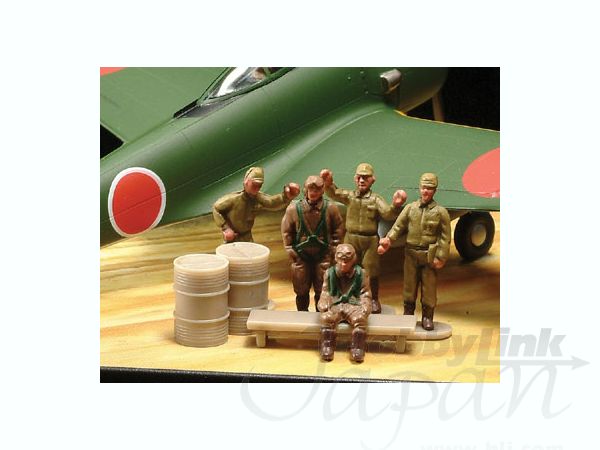 1/100 隼 2型 南郷茂男乗機 ニューギニア航空戦 | HLJ.co.jp
