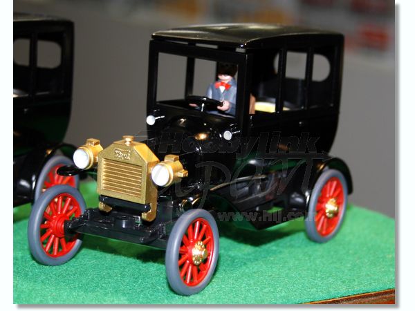 ビックリ分解自動車 1915 フォード | HLJ.co.jp