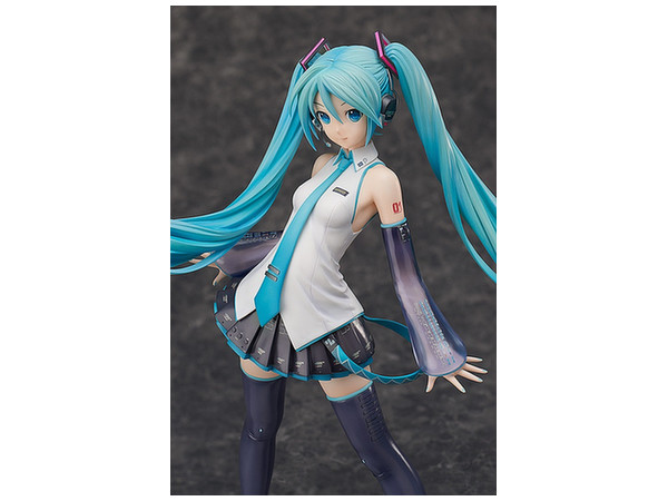 1/4 初音ミク V3 PVC | HLJ.co.jp