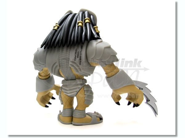 AVP TOUMA デフォルメフィギュア 2体セット 2025年最新】touma エイリアンの人気アイテム - メルカリ