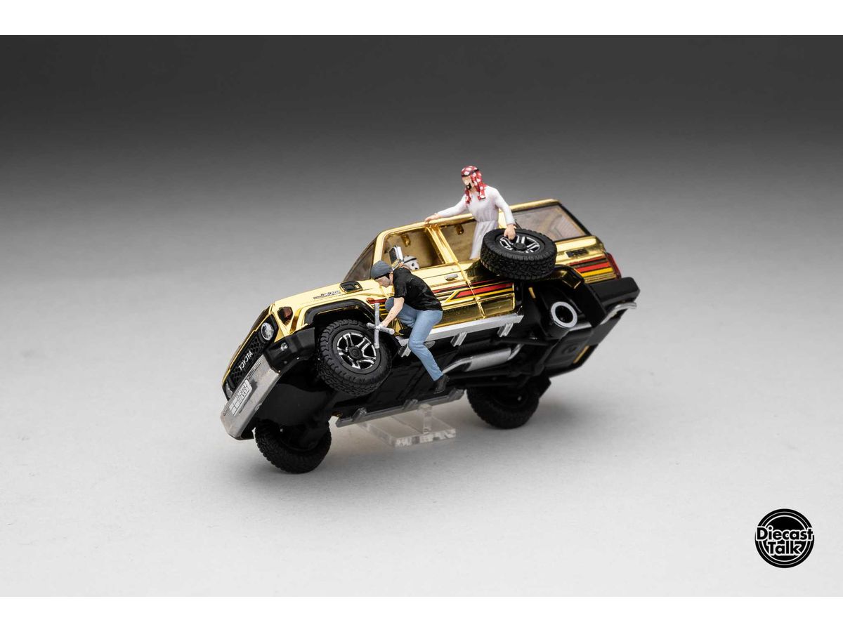1/64 トヨタ ランドクルーザー 70 アラブ仕様 Gold