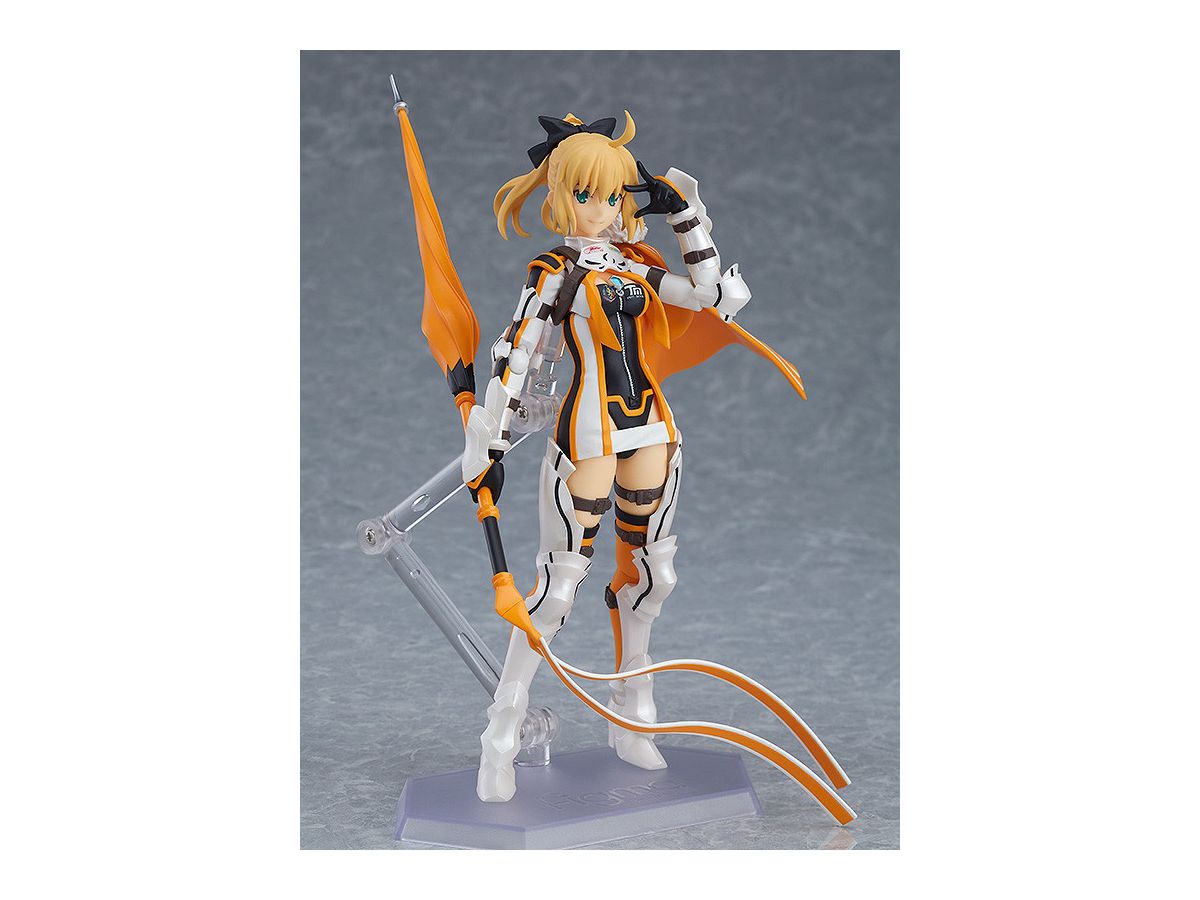 アルトリア・ペンドラゴン　レーシングver figma Amazon.co.jp: figma GOODSMILE RACING ＆ TYPE-MOON RACING