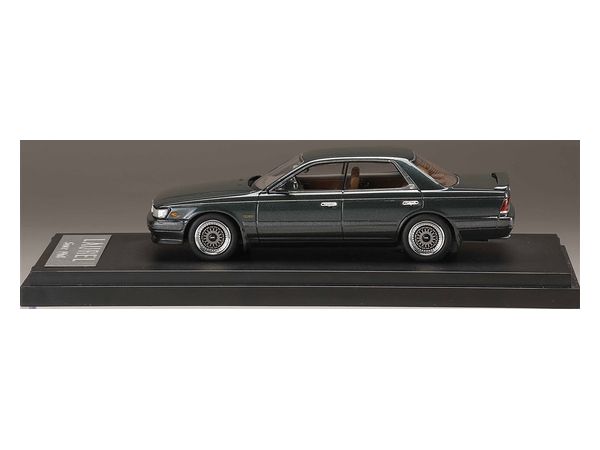 1/43 ローレル ターボ メダリスト クラブ S (C33)カスタムバージョン