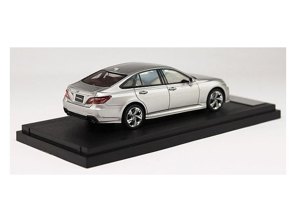 1/43 トヨタ クラウン RS アドバンス HB 2018 シルバー | HLJ.co.jp