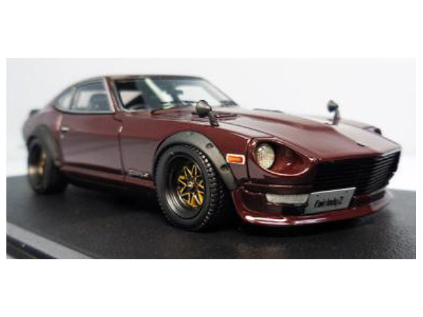 1/43 ニッサン フェアレディ Z (S30) マルーン | HLJ.co.jp