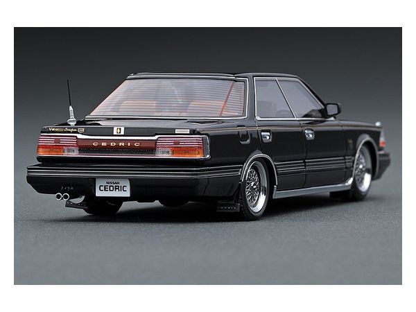 1/43 ニッサン セドリック Y30 HT ブロアム ブラック BBS | HLJ.co.jp