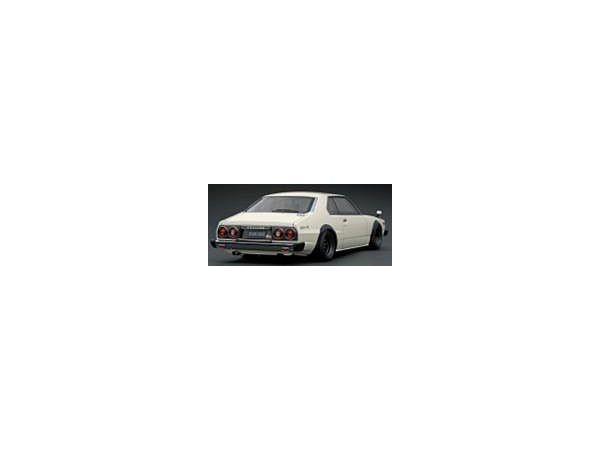 IGモデル1/18 日産 スカイライン 2000 GT-ES C210 ホワイト Ignition Model 1:18 Nissan Skyline 2000 GT-ES (C210) in