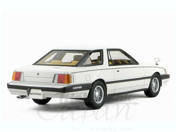 F30レパード レパード 旧車 値下げ 1/43 日産 レパード 2ドア H/T 280X