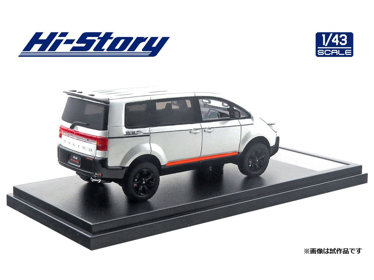 1/43 MITSUBISHI DELICA D:5 ACTIVE GEAR (2018) ウォームホワイト