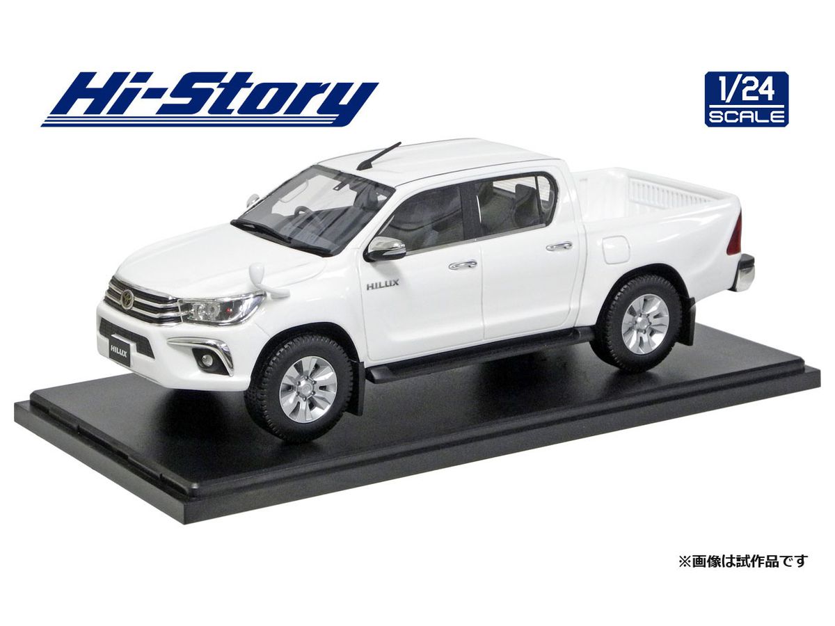 1/24 Toyota HILUX Z (2017) スーパーホワイトII | HLJ.co.jp