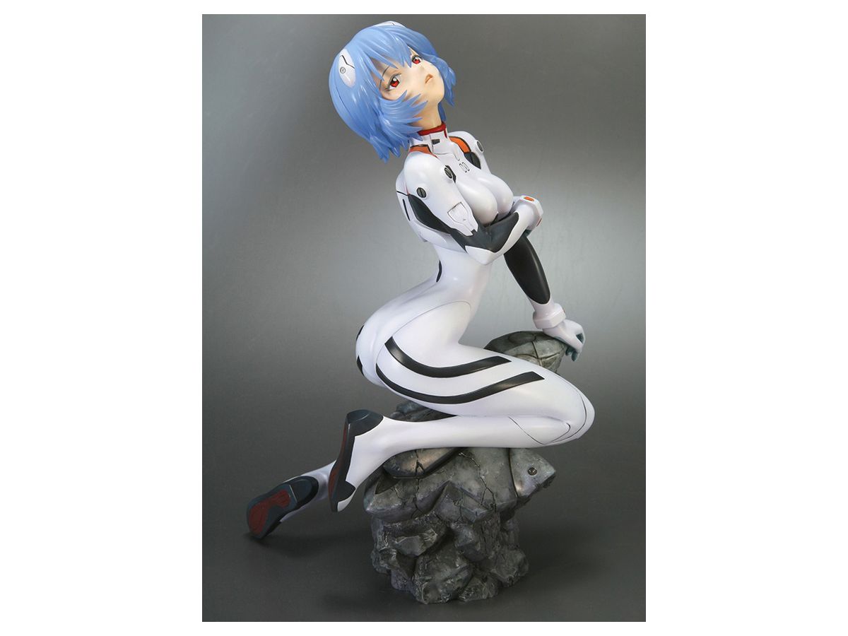 1/6 綾波レイ -プラグスーツver.-:RE PVC塗装済み完成品 | HLJ.co.jp