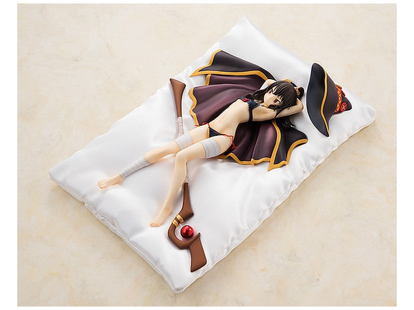 1 7 この素晴らしい世界に祝福を 2 めぐみん 抱き枕ver Pvc By 角川書店 ホビーリンク ジャパン