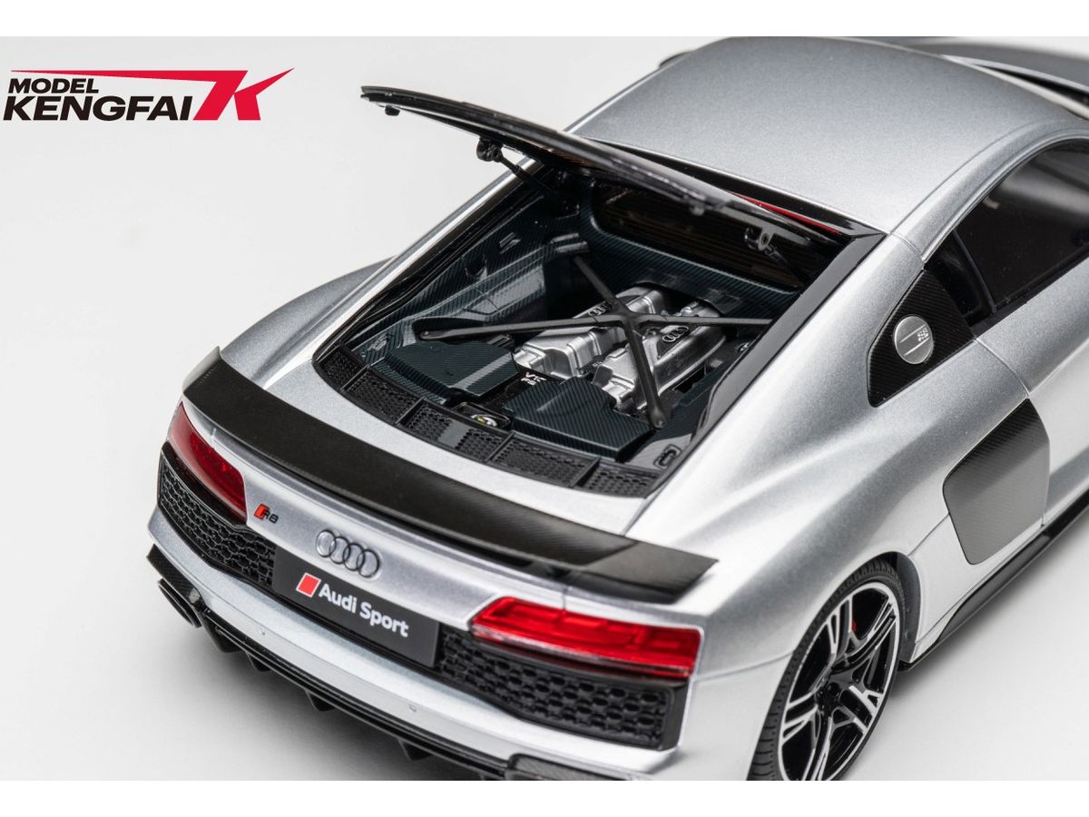 1/18 Audi 2021 R8 Coupe Silver | HLJ.co.jp