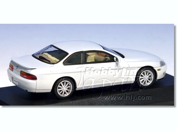 1/43 トヨタ ソアラ (Z30) 2.5GT ツインターボL ホワイトパール | HLJ