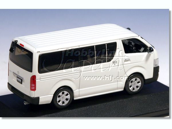 1/43 トヨタ ハイエース SUPER GL 2005 オープンウィンドウ (ホワイト