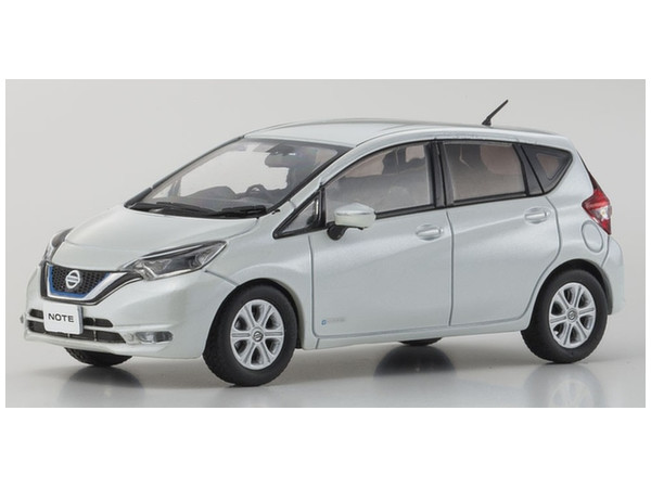 1 43 日産 ノート E Power X ブリリアントホワイト By 京商 ホビーリンク ジャパン 1 43 日産 ノート E Power X ブリリアントホワイト By 京商 ホビーリンク ジャパン