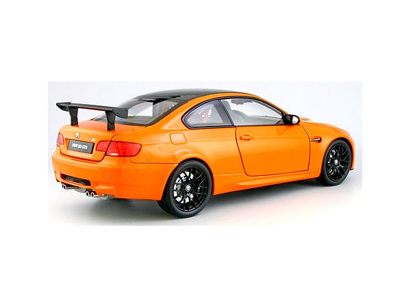 わずか138台のみのBMW「M3 GTS」の現在の価格は？ 新車価格を