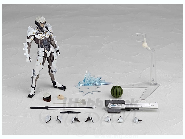REVOLTECH: 雷電 ホワイトアーマー | HLJ.co.jp